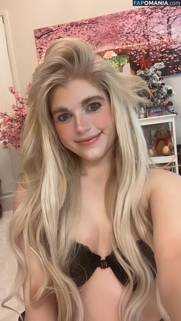 Marina Joyce / marinamewmeow Nud OnlyFans  Fotografie scursă #1