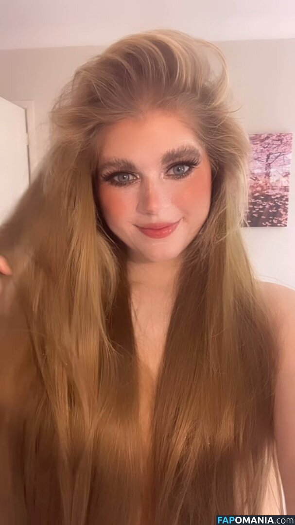 Marina Joyce / marinamewmeow Nud OnlyFans  Fotografie scursă #3