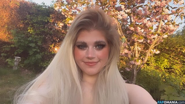 Marina Joyce / marinamewmeow Nud OnlyFans  Fotografie scursă #12