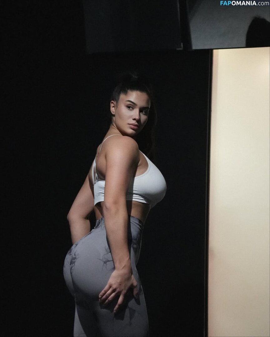 Marisa Godinho / https: / marisabgodinho Nud OnlyFans  Fotografie scursă #13