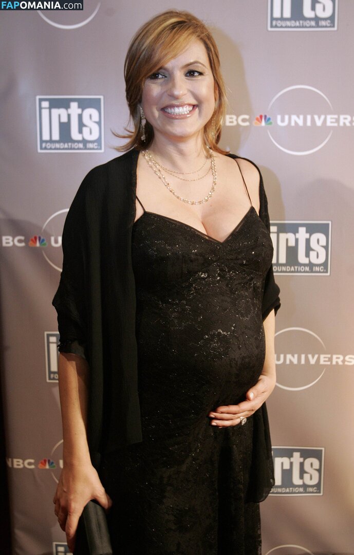 Mariska Hargitay / therealmariskahargitay Nud OnlyFans  Fotografie scursă #38