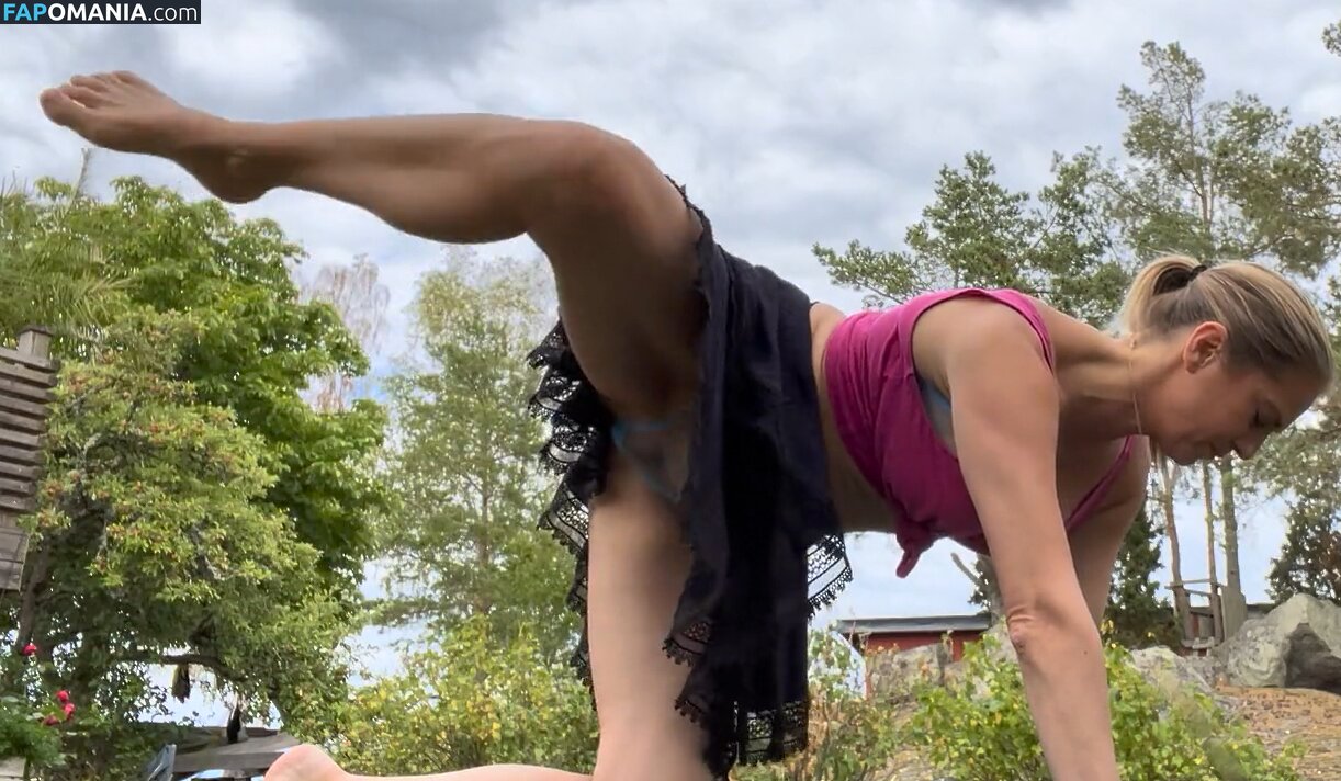 marlingyoga Nud OnlyFans  Fotografie scursă #36