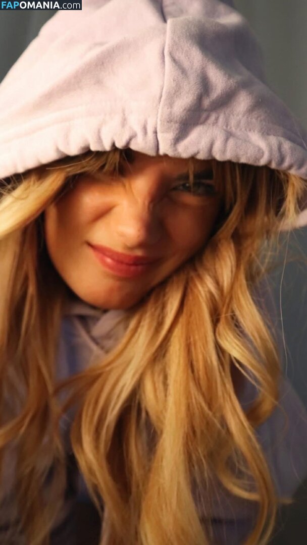 Martina Ragozza / https: / martinaragozza Nud OnlyFans  Fotografie scursă #13