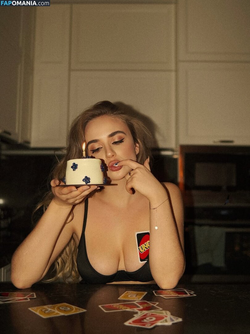 Maryna Horova / marywell_ Nud OnlyFans  Fotografie scursă #2
