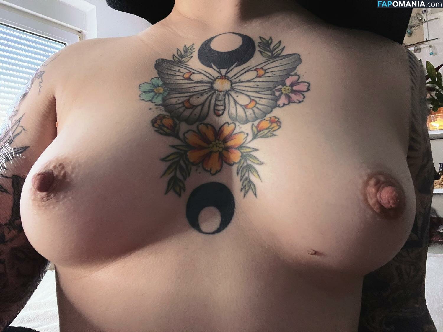 Repulsive_Fall_3062 / marysaccharine / marysaccharine_ Nud OnlyFans  Fotografie scursă #24