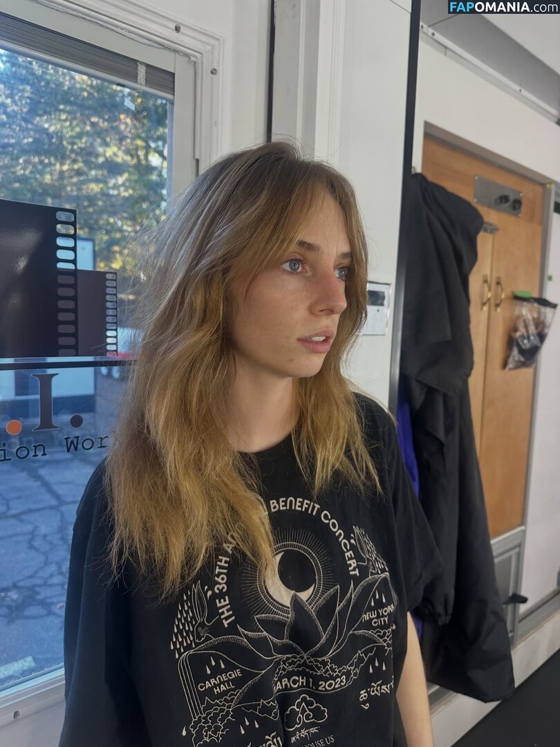 Maya Hawke / maya_hawke / neohawk2 Nud OnlyFans  Fotografie scursă #478