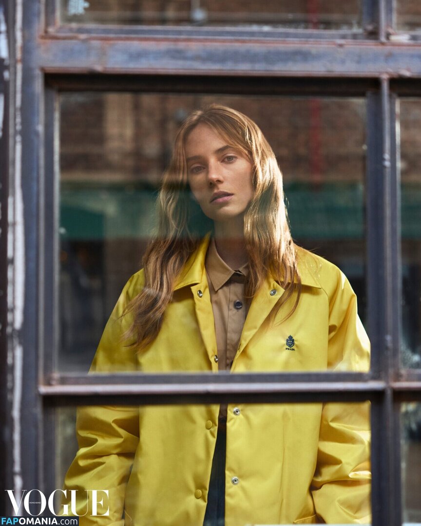 Maya Hawke / maya_hawke / neohawk2 Nud OnlyFans  Fotografie scursă #483