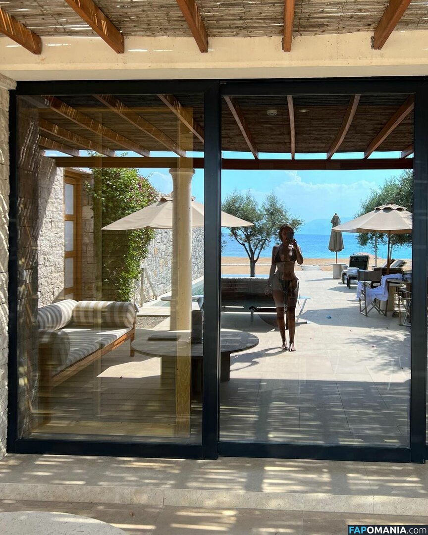 Maya Jama / mayajama Nud OnlyFans  Fotografie scursă #143