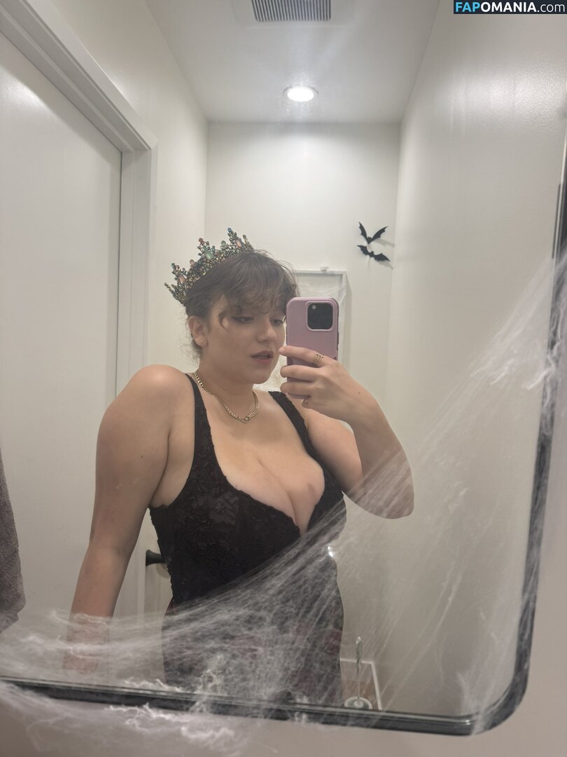 Mayaisfiya / https: / mayawoulfe Nud OnlyFans  Fotografie scursă #47