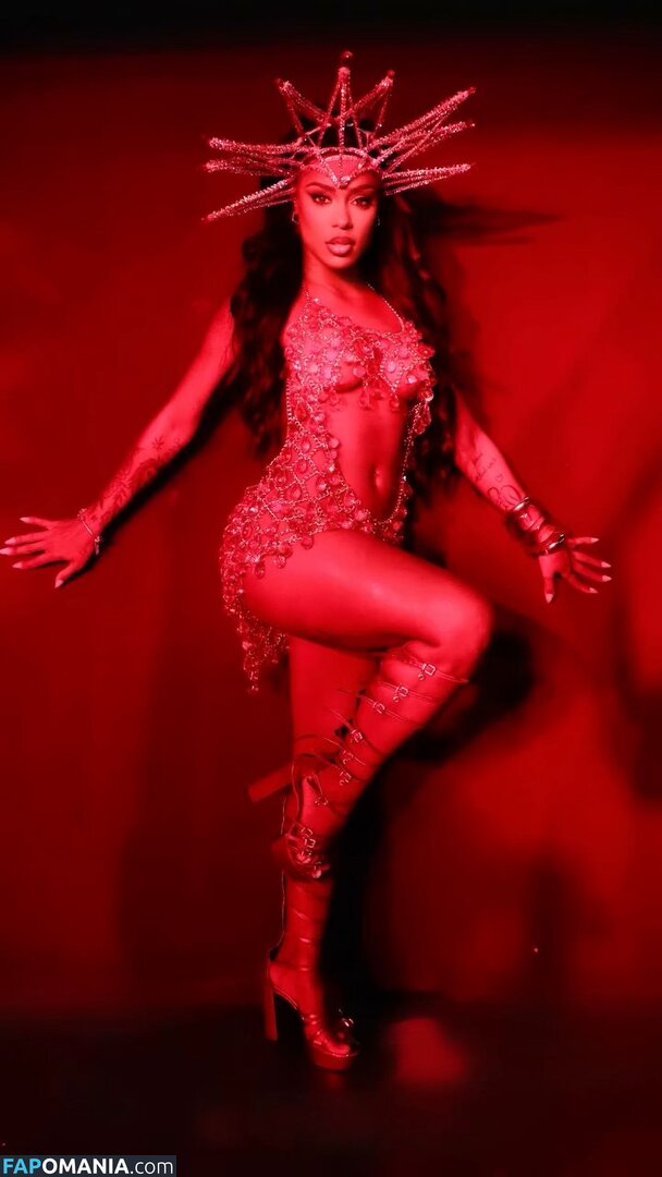 MC Rebecca / rebecca Nud OnlyFans  Fotografie scursă #3