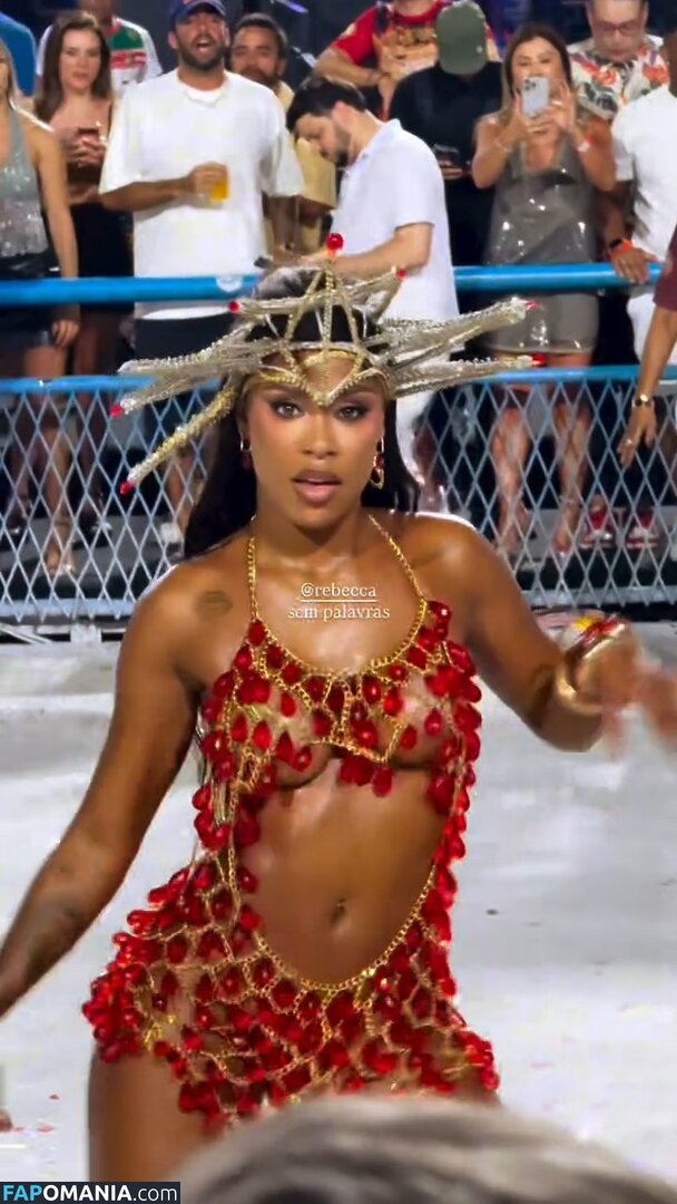 MC Rebecca / rebecca Nud OnlyFans  Fotografie scursă #5