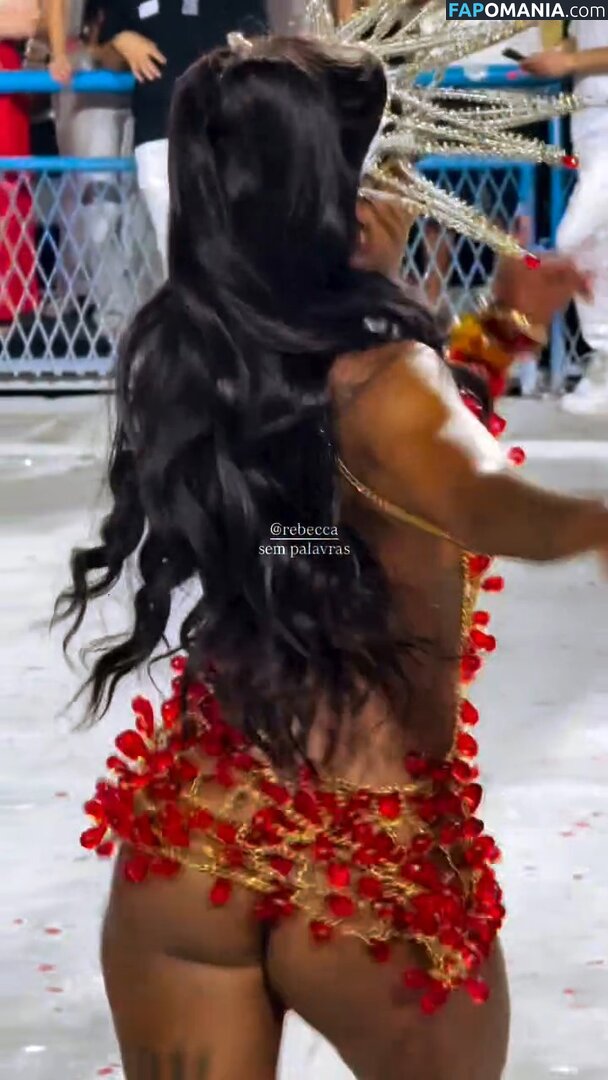 MC Rebecca / rebecca Nud OnlyFans  Fotografie scursă #6