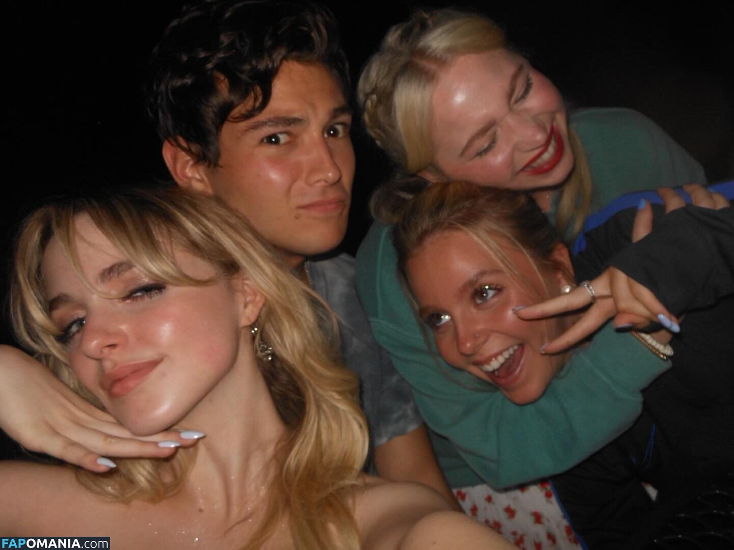 Mckenna Grace / mckennagrace / mckennagraceful Nud OnlyFans  Fotografie scursă #187