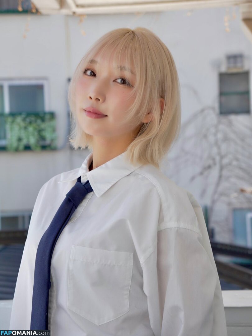 Mea Shimotsuki / https: / melomea030 Nud OnlyFans  Fotografie scursă #2