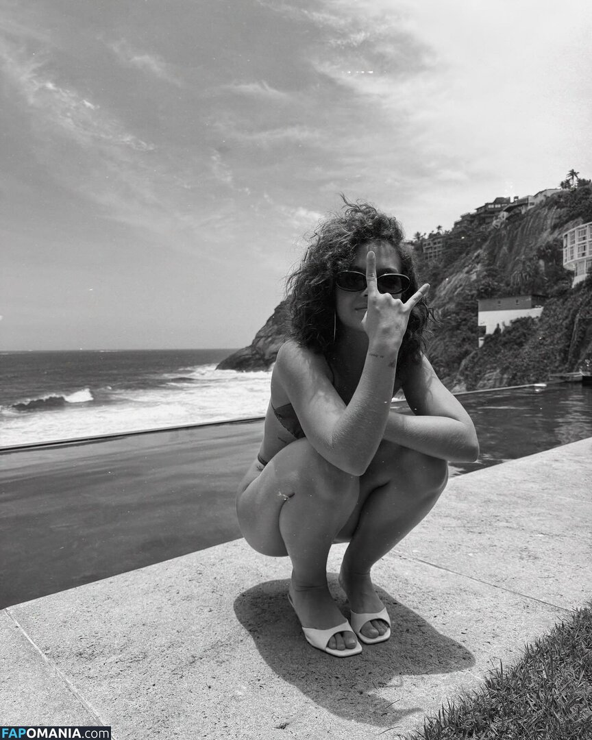 Dezoitou / Mel Maia / mel.maia / melissamelmaia Nud OnlyFans  Fotografie scursă #396