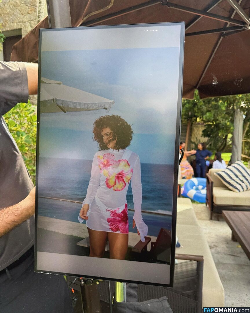 Dezoitou / Mel Maia / mel.maia / melissamelmaia Nud OnlyFans  Fotografie scursă #401