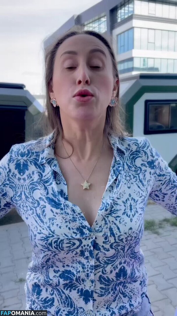 Melike Bulu Cankurt Nud OnlyFans  Fotografie scursă #3