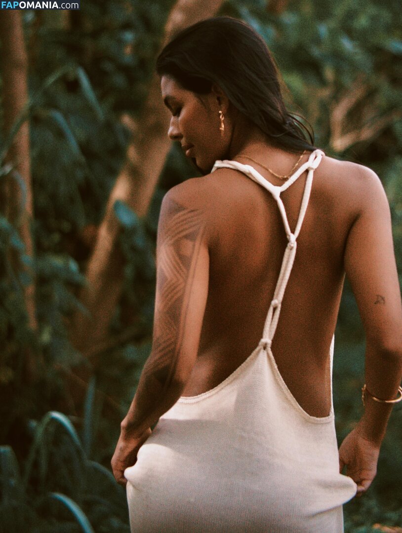 Mell Muzzillo / mellmuzzillo Nud OnlyFans  Fotografie scursă #5