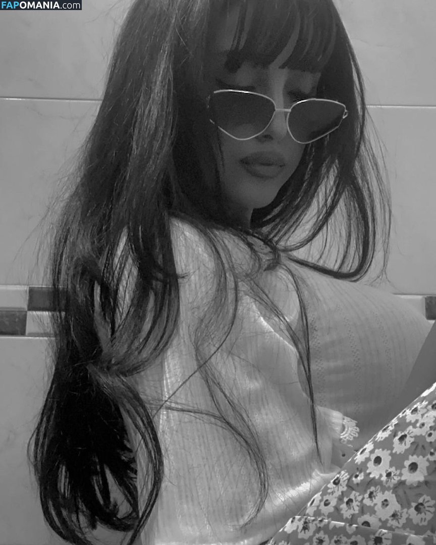 _mi.mi.ta.3116_ / _mi.mi.ta_ / _mimitaa_2 / mi.mi.ta07 / mi.mi.ta_3 / mimita2 Nud OnlyFans  Fotografie scursă #3