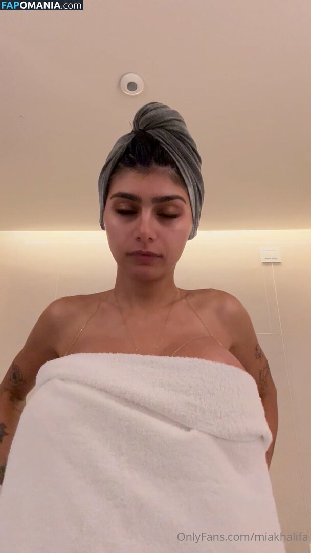 Mia Khalifa / miakhalifa Nud OnlyFans  Fotografie scursă #91