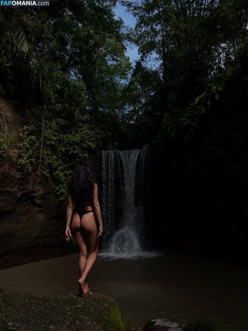 Michelle Andrade / https: / mish_andrade / mishvirmish Nud OnlyFans  Fotografie scursă #16