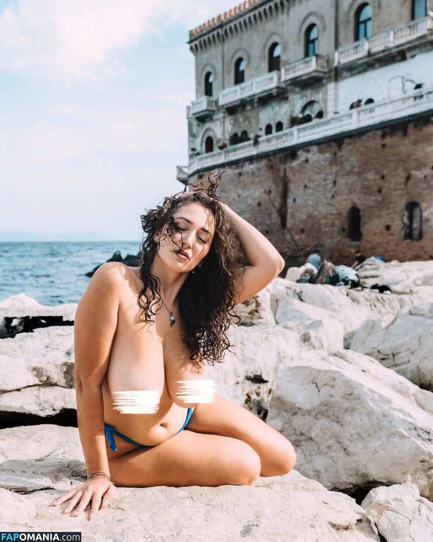 Micol Quirino / micolquirino_ / rometonaples Nud OnlyFans  Fotografie scursă #2