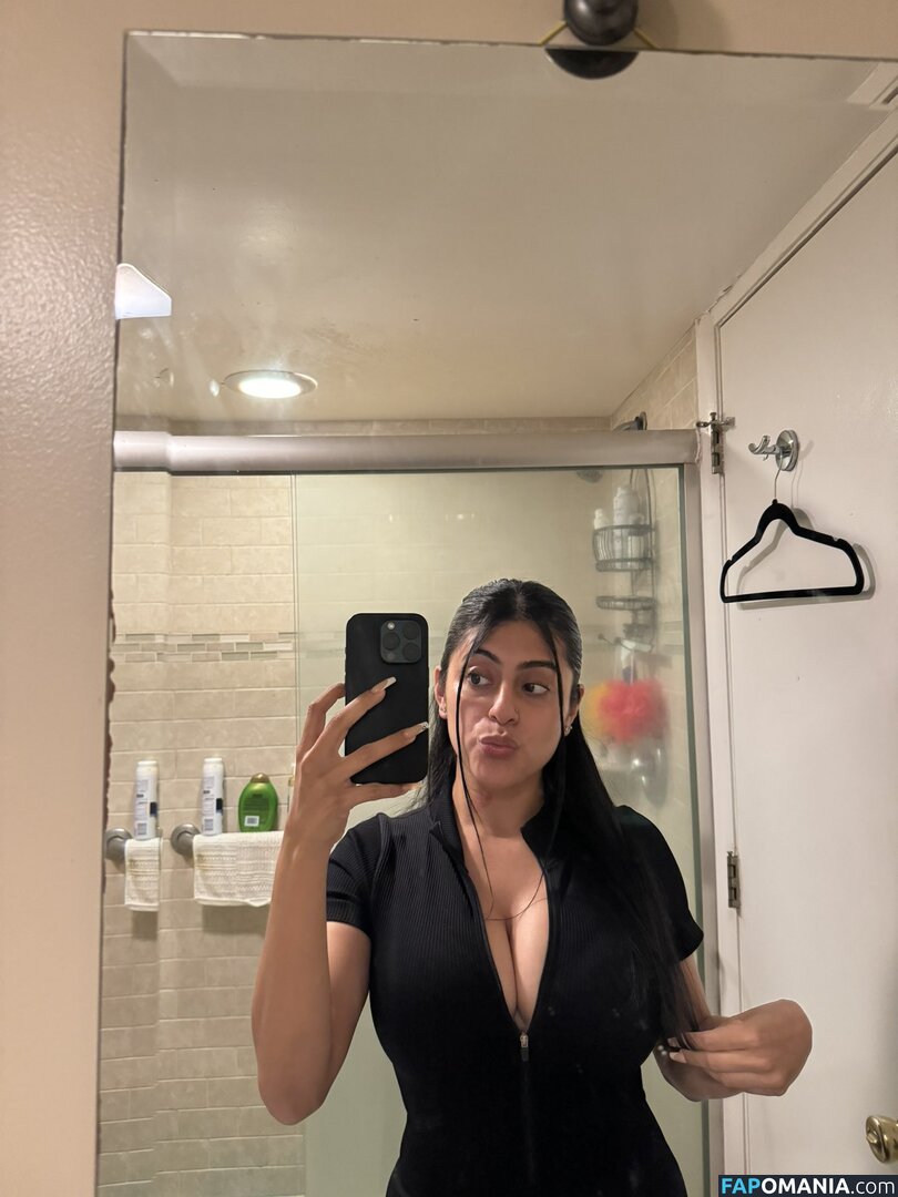 Mikasavader / https: Nud OnlyFans  Fotografie scursă #2