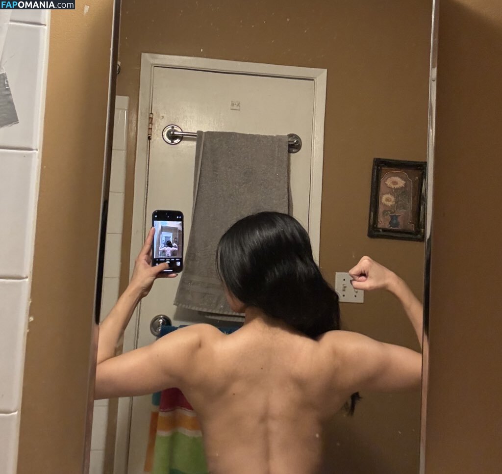 Mikasavader / https: Nud OnlyFans  Fotografie scursă #9