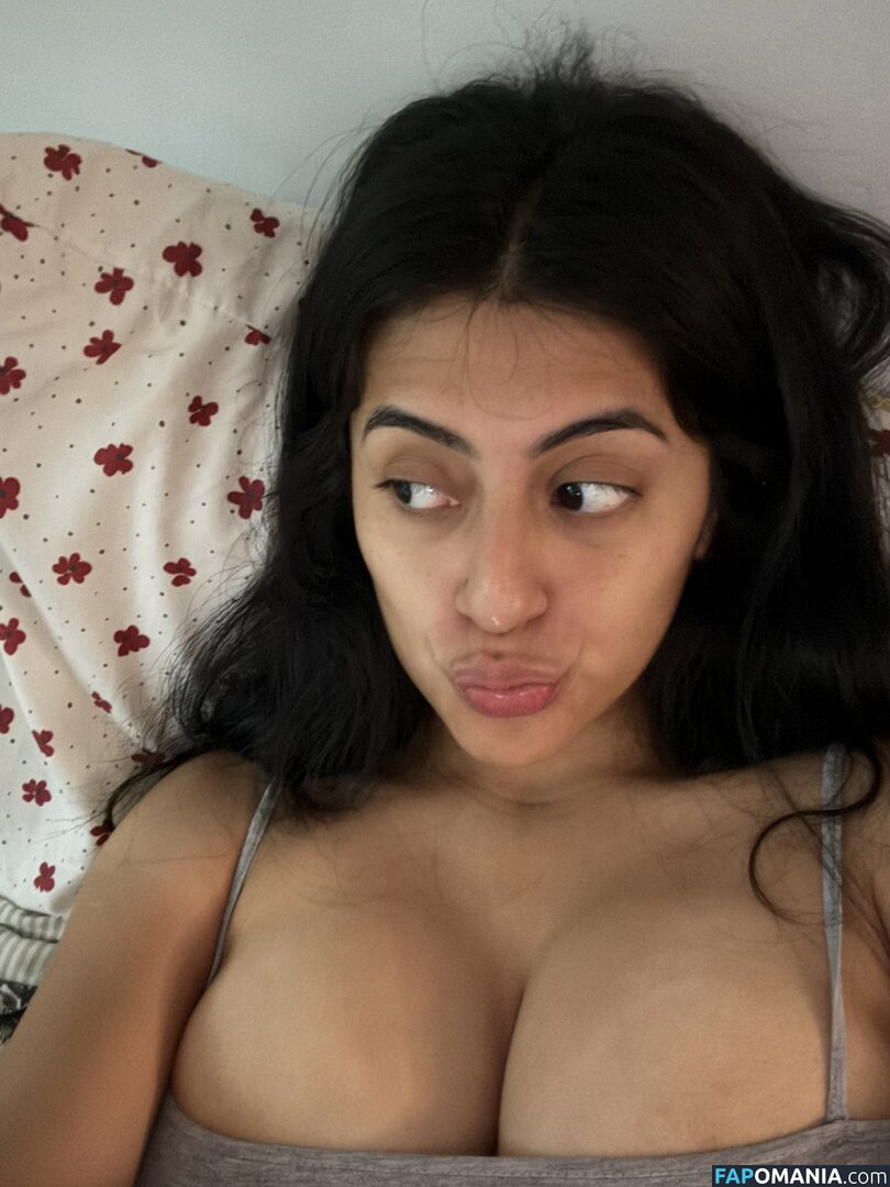 Mikasavader / https: Nud OnlyFans  Fotografie scursă #14