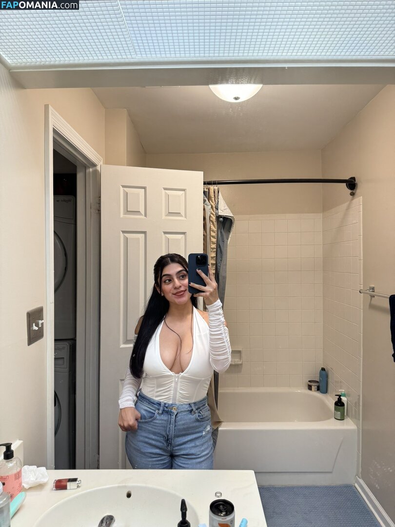 Mikasavader / https: Nud OnlyFans  Fotografie scursă #20