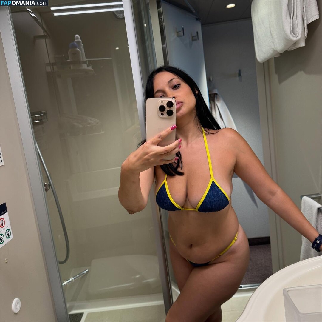 Milena Borrelli / giaguaro_queen / giaguaroqueen_ / giaguaroqueen__ Nud OnlyFans  Fotografie scursă #9