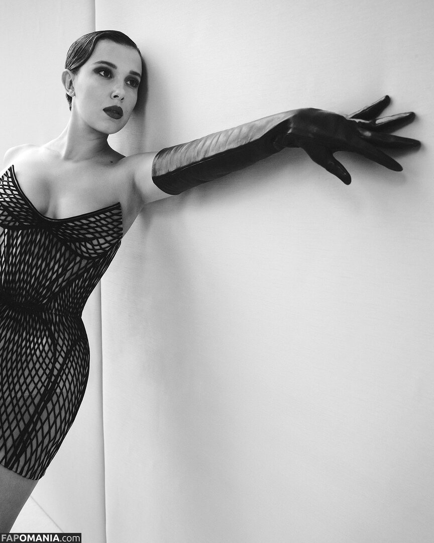 Millie Bobby Brown / milliebobbybrown Nud OnlyFans  Fotografie scursă #134