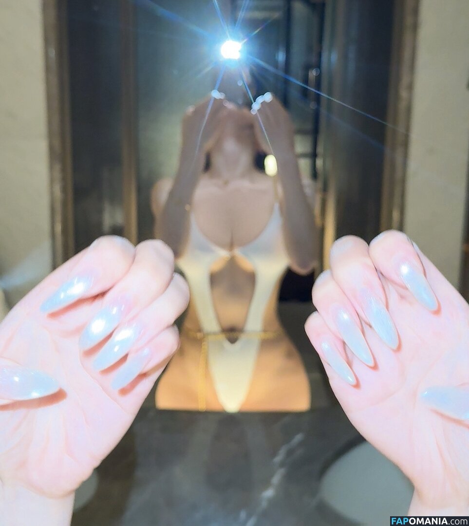 Mimi_1.1 Mimi_1.2 / mimi__1.1 / mimidan Nud OnlyFans  Fotografie scursă #1