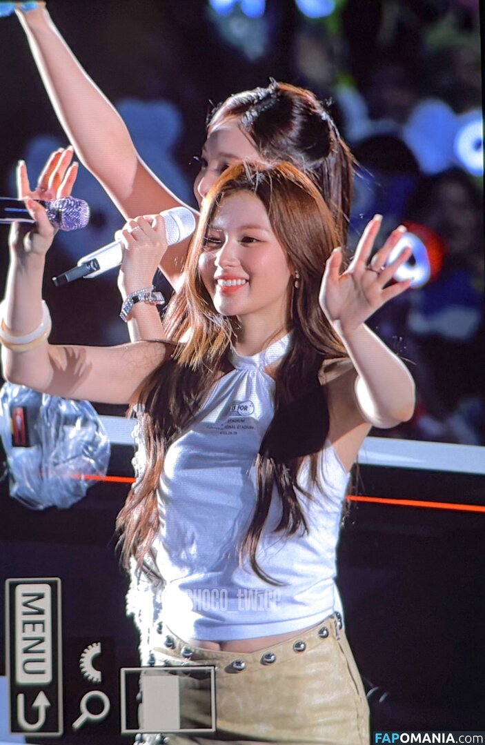 Minatozaki Sana / TWICE / m.by__sana Nud OnlyFans  Fotografie scursă #22