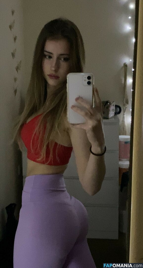 Mira.004 / model_mira Nud OnlyFans  Fotografie scursă #118