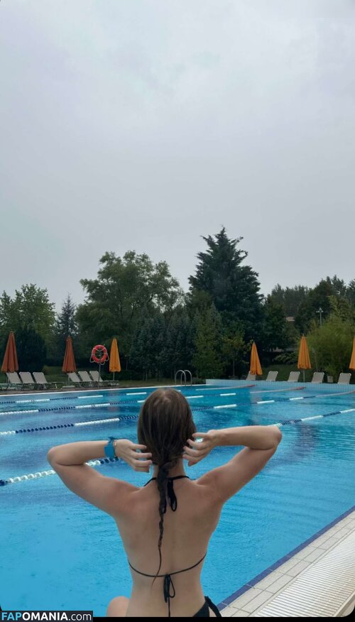 Mira Szalma / https: / mira.004 Nud OnlyFans  Fotografie scursă #549