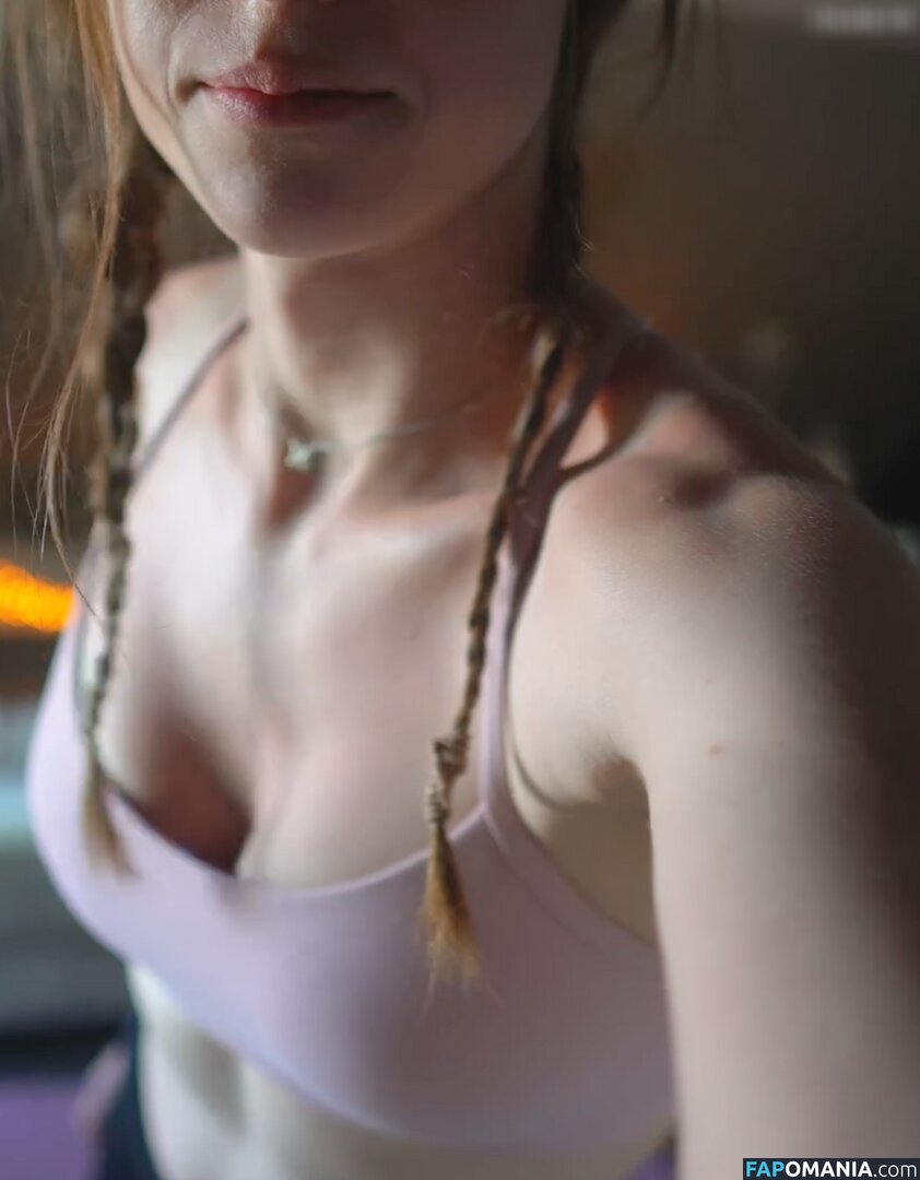 Mira Szalma / https: / mira.004 Nud OnlyFans  Fotografie scursă #556