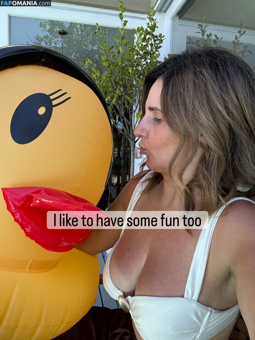 MILF Online Accountant / Miriam Holme / miriamholme Nud OnlyFans  Fotografie scursă #13
