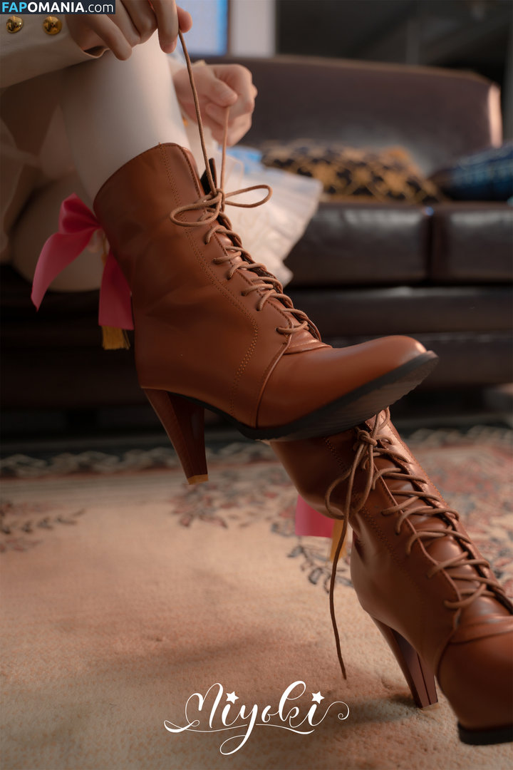 Misaki Suzuki / Miyoki / m1yok1h1me / 软趴在床单上 / 铃木美笑 Nud OnlyFans  Fotografie scursă #10