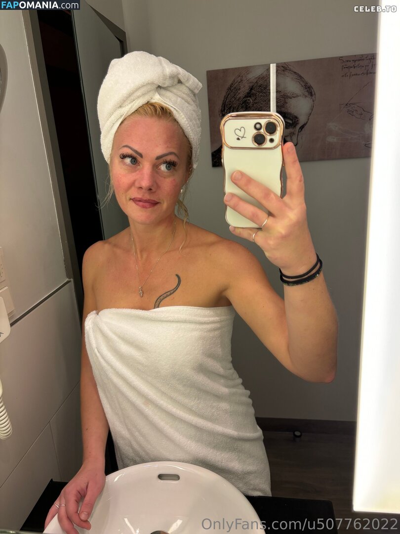Miss_Lottie / TheRealMissLottie / _miss_lottie_ / freemisslottie / https: / miss_lottie_ Nud OnlyFans  Fotografie scursă #10