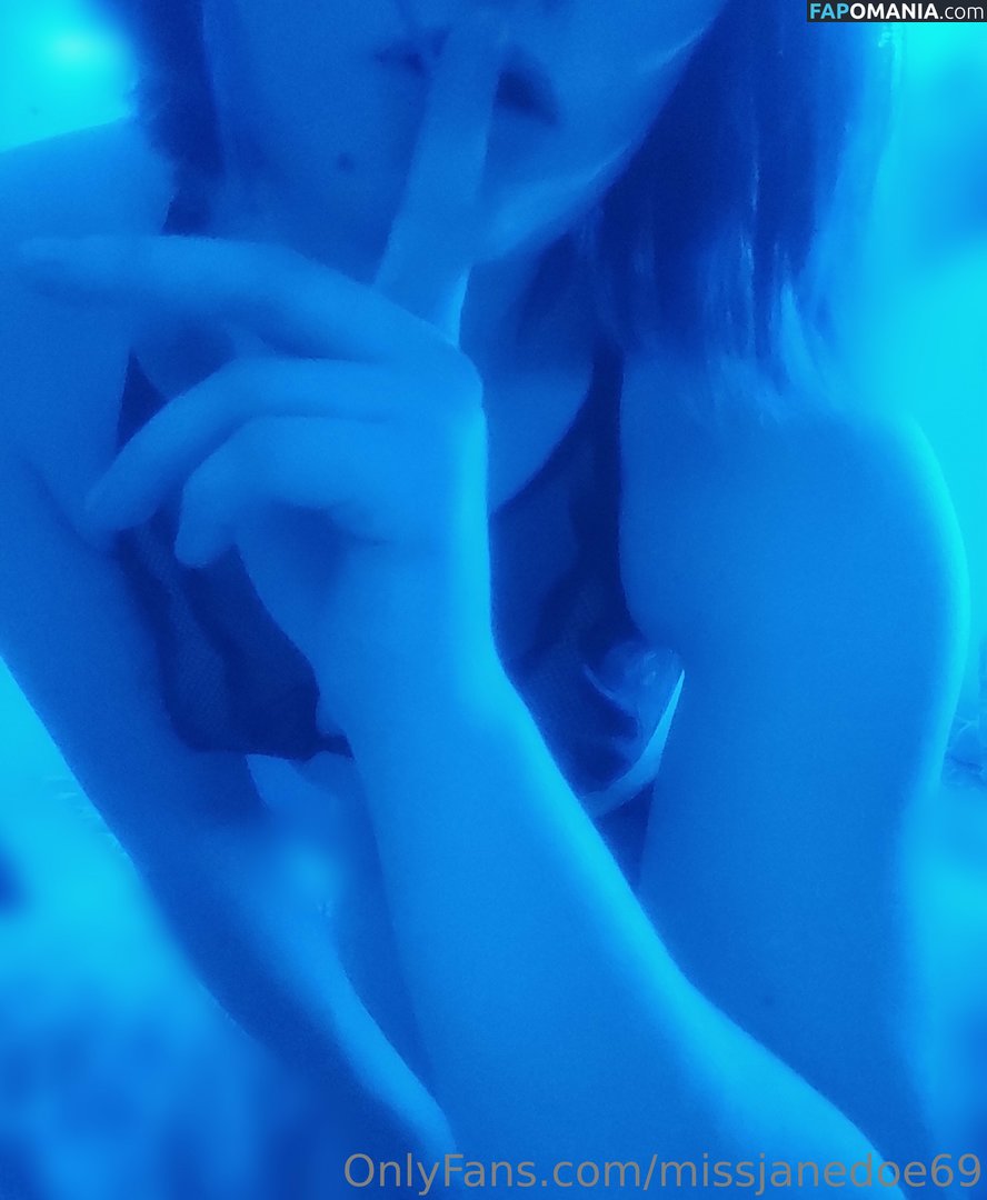 missjanedoe / missjanedoe69 Nud OnlyFans  Fotografie scursă #17