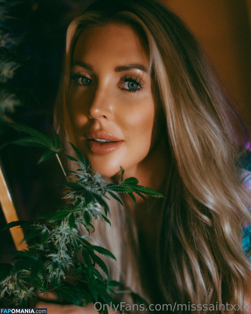 misssaintxxx / samantha_saintxo Nud OnlyFans  Fotografie scursă #99