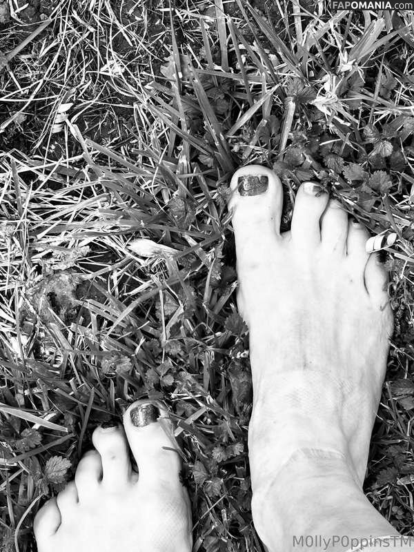 Molly / eggnogmademedoit / https: / m0llyp0ppins Nud OnlyFans  Fotografie scursă #33