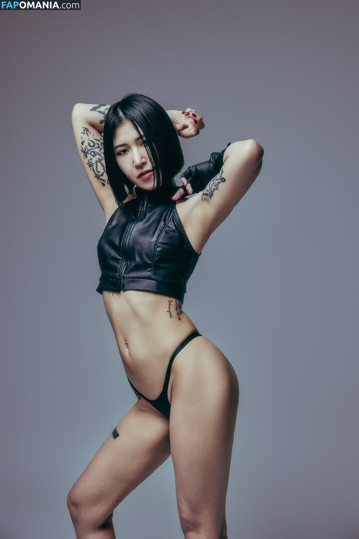 Mona Enju / https: / mmmowmow / mo_mo_milkbom Nud OnlyFans  Fotografie scursă #4