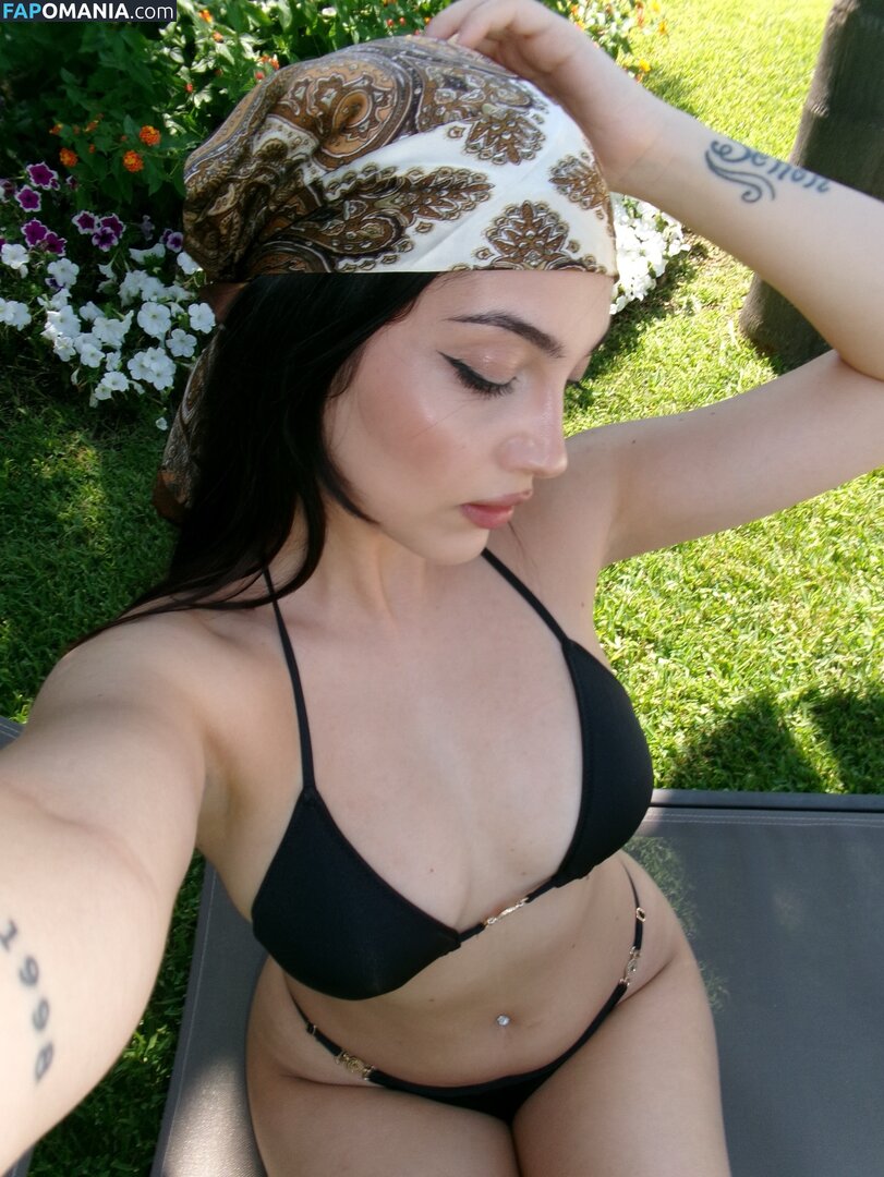 Italian Streamer / Mona Schon / monaschon Nud OnlyFans  Fotografie scursă #127