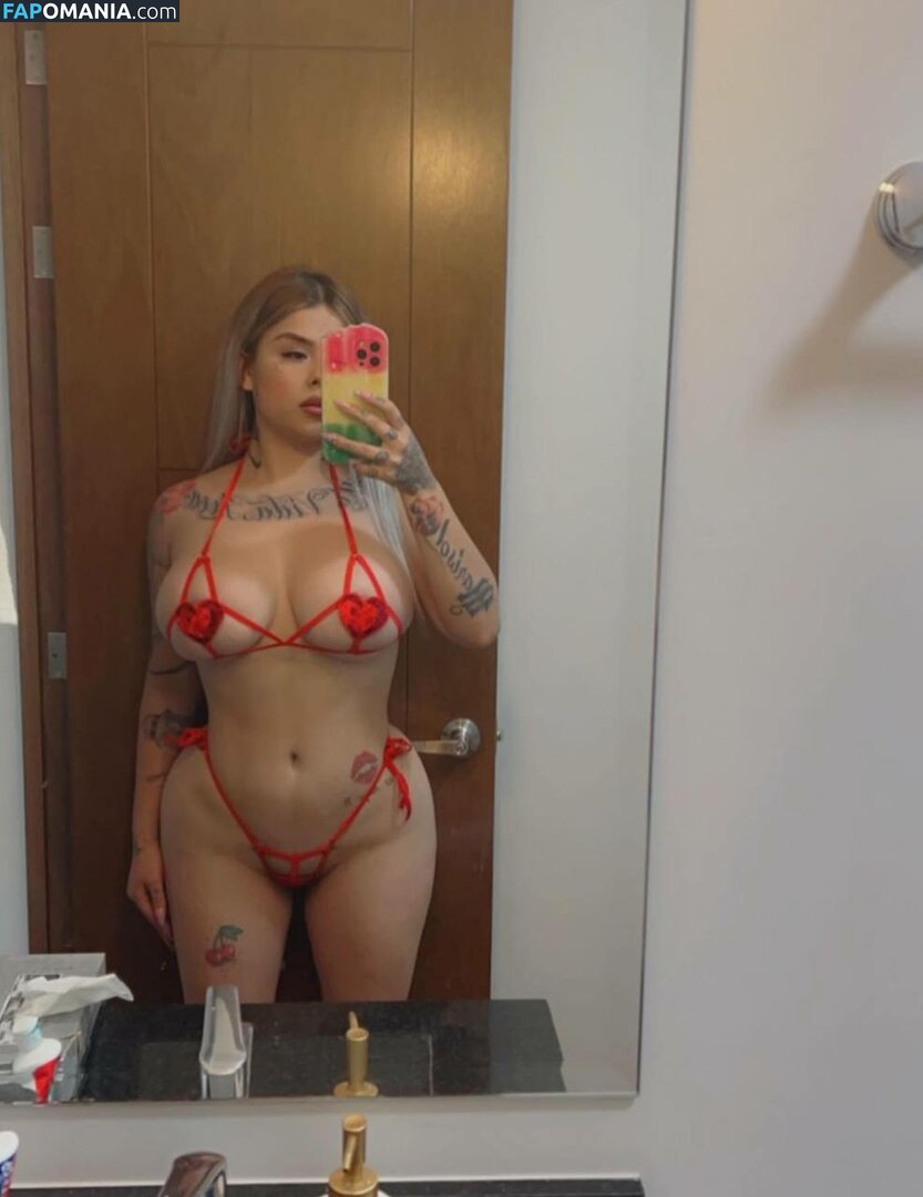 Monacolegas / mona / mona_official_page / monafashionbeauty Nud OnlyFans  Fotografie scursă #127