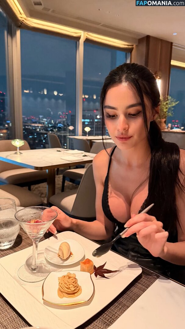 Moni Charlton / monicharlton Nud OnlyFans  Fotografie scursă #6