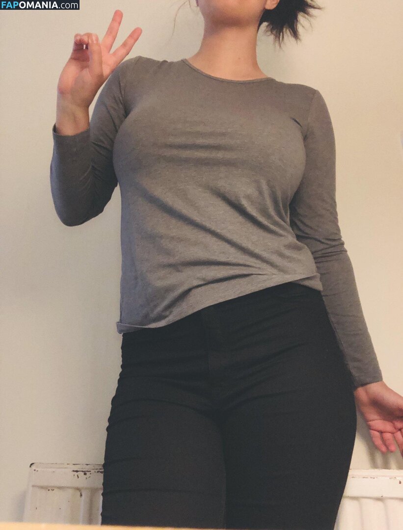 Moo Cow Nud OnlyFans  Fotografie scursă #8