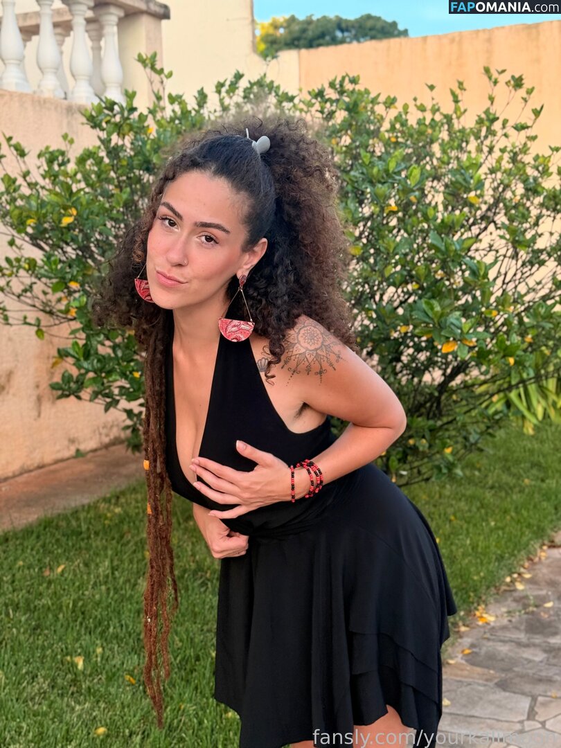 moonkalimah Nud OnlyFans  Fotografie scursă #2