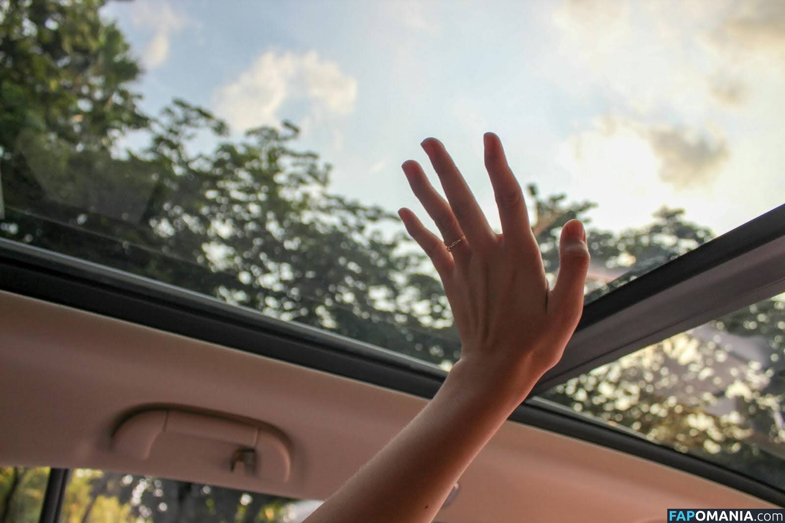 Moonroof Nud OnlyFans  Fotografie scursă #6